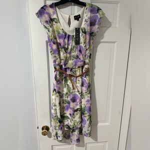 AUW women’s floral dress with belt